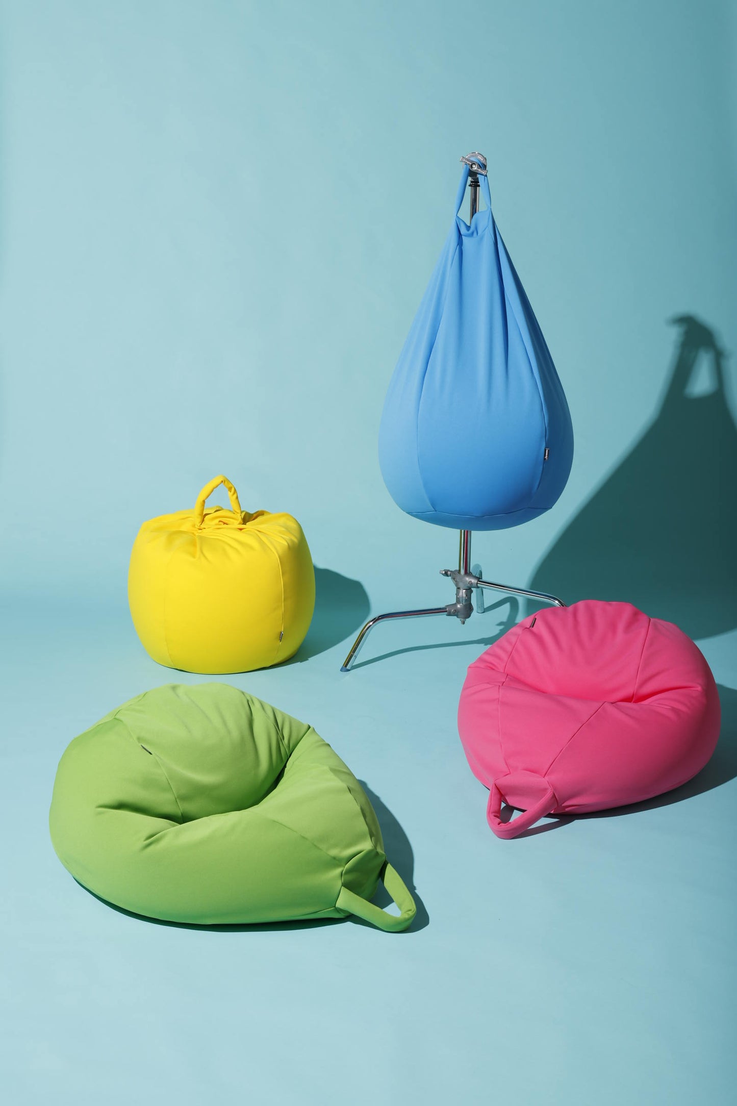 ビビットカラー ビーズバッグクッション